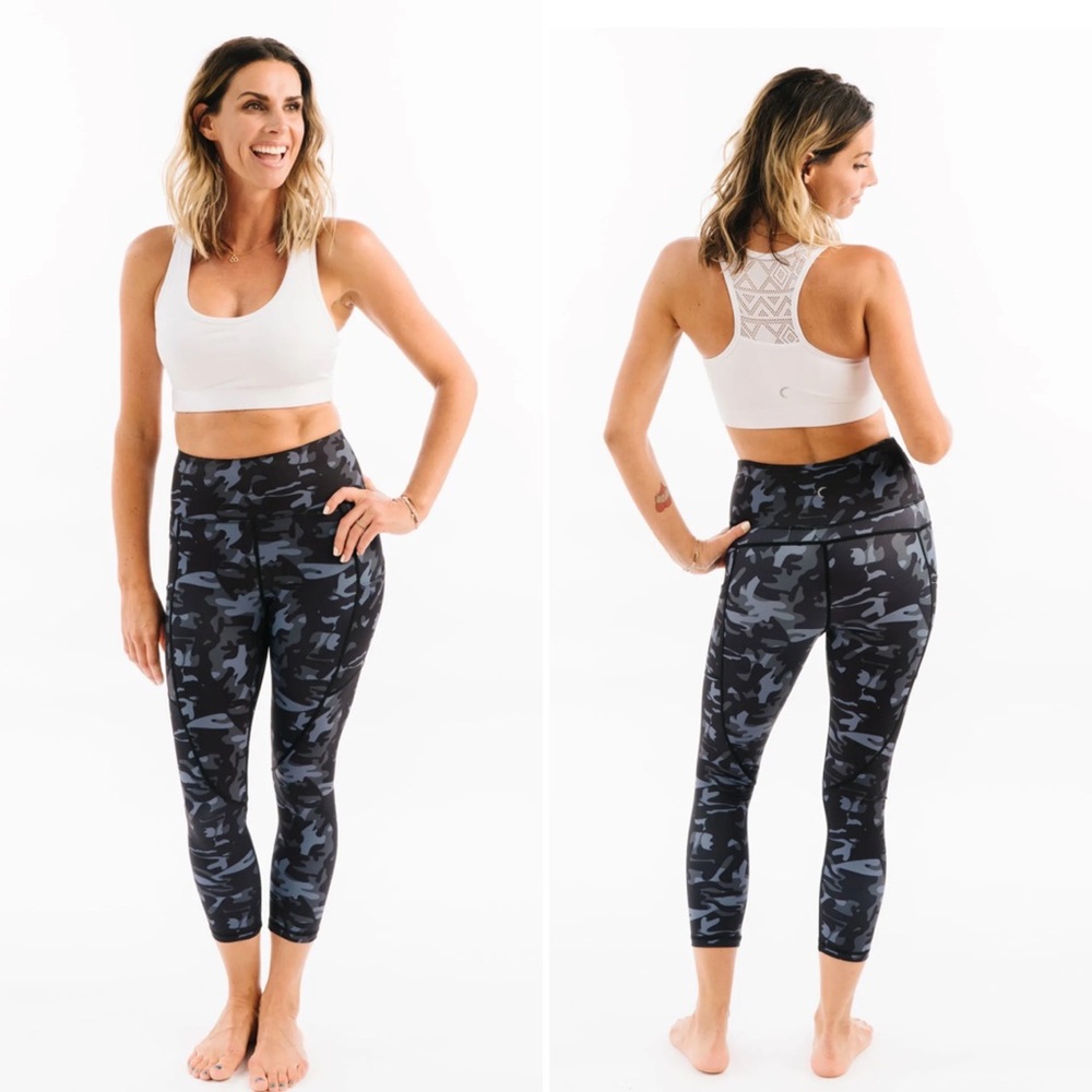 Zyia Active Camo Light n Tight High Rise 24” 7/8 Leggings Size 6-8